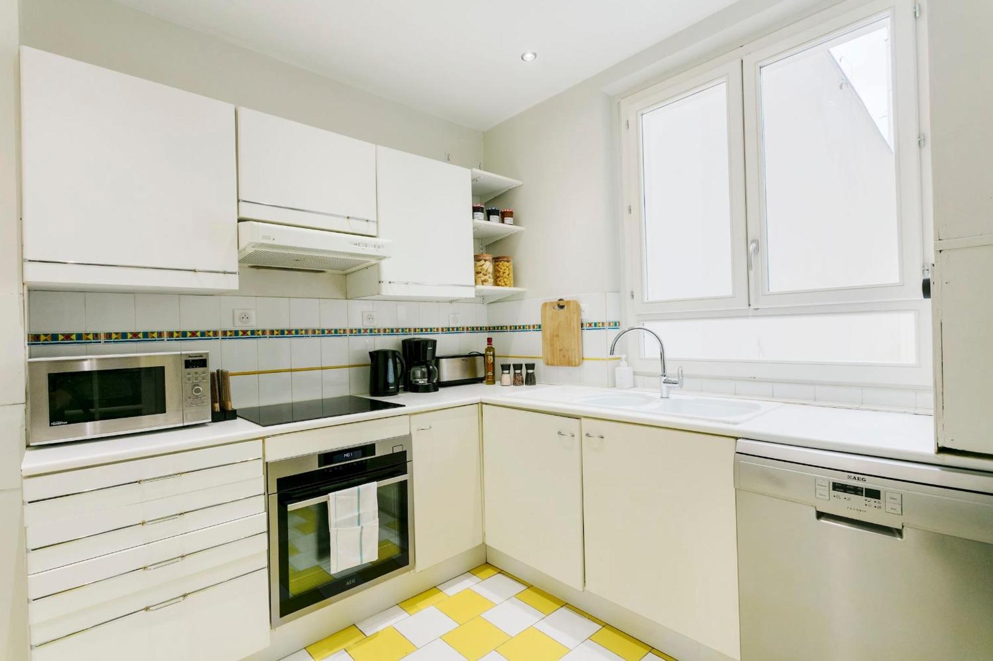 Central Paris - 1Br - Cityapartmentstay エクステリア 写真